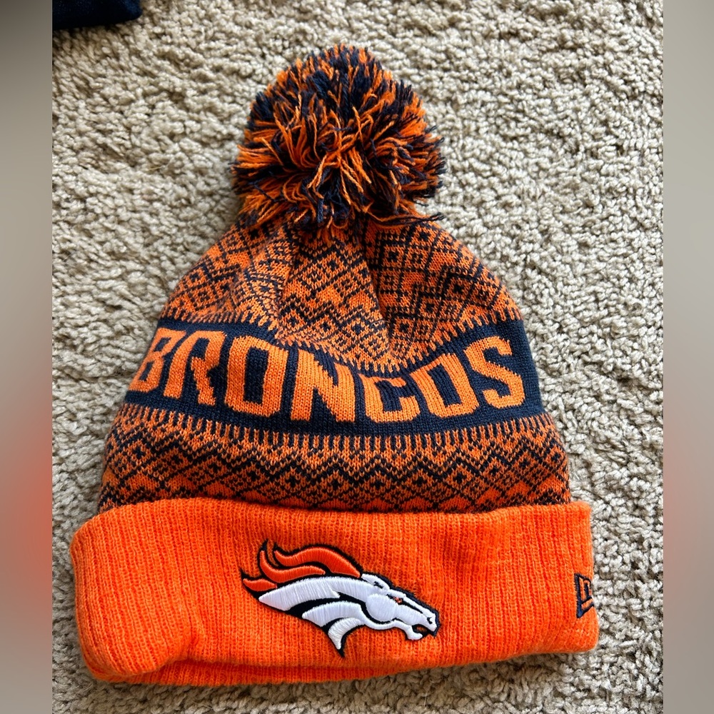Denver Broncos Christmas puff ball beanie
